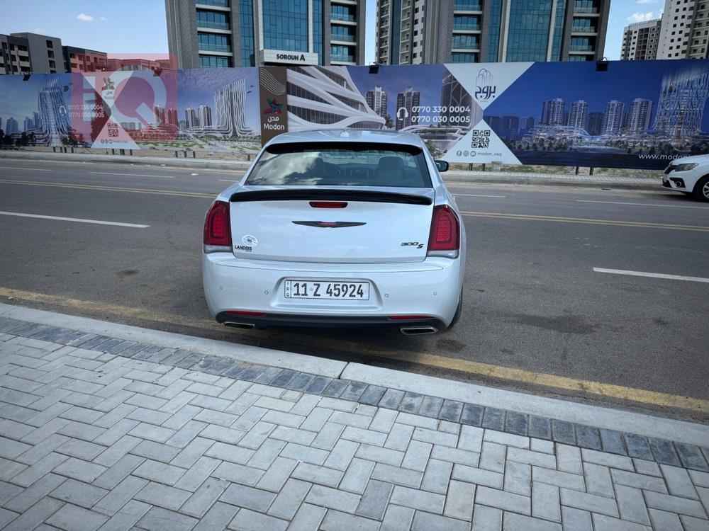 Chrysler 300